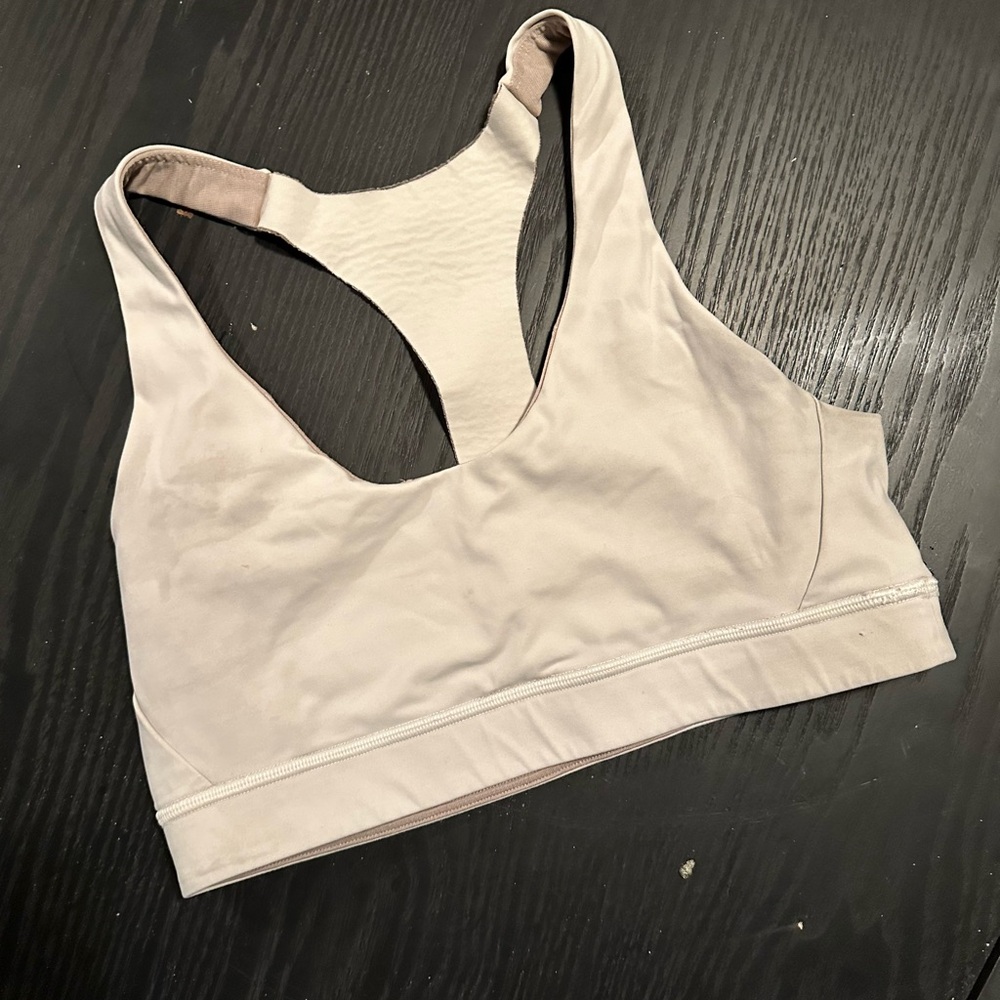 Lululemon white sports bra S/4
